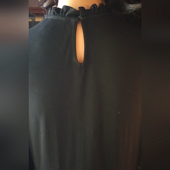 Boden Clara Jersey Shirt Dress Black  Long Sleeve w/ Ruffles Sleeve & Neck SZ 8 - Picture 7 of 11